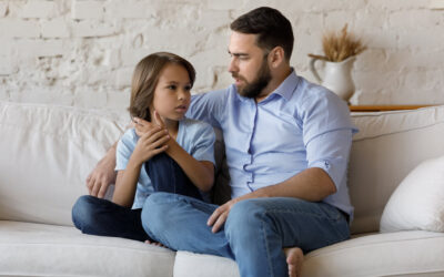 ¿Cómo decirle a mi hijo que mi novio no es su papá?