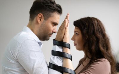 10 señales de que estás en una relación emocionalmente dependiente
