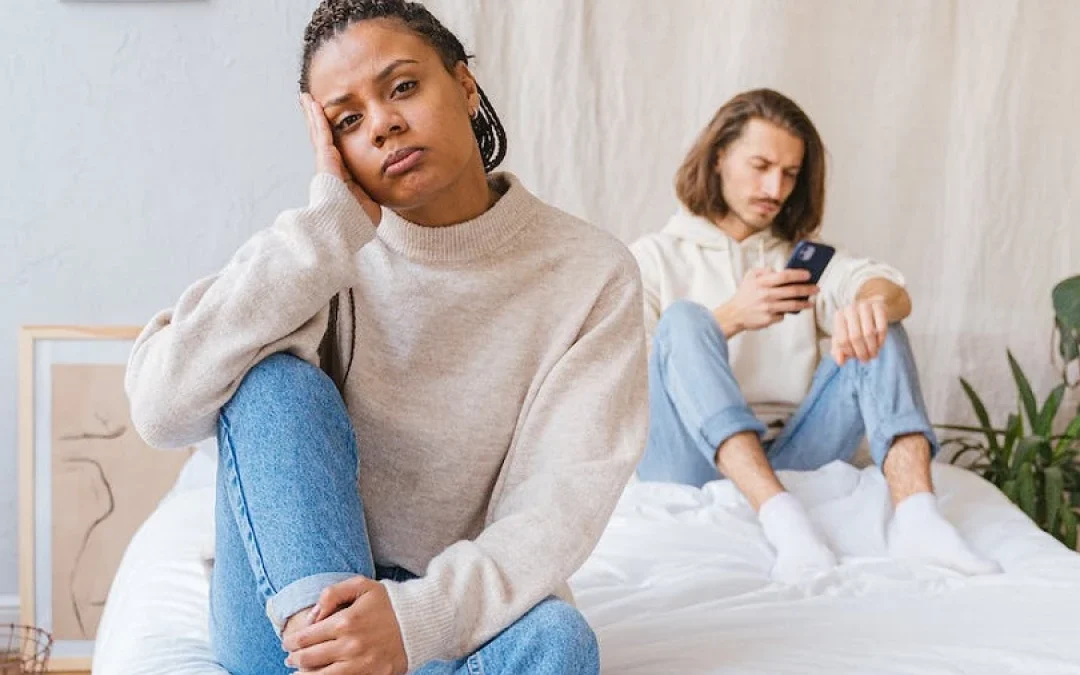¿Por qué algunas personas justifican el comportamiento que les hace daño en una relación? El papel de la fantasía en el sufrimiento emocional